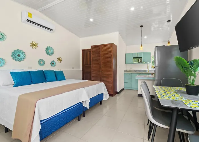 Brisas De La Montana Apartamento